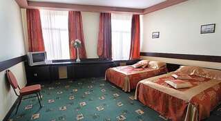 Гостиница Уфа-Астория Уфа Улучшенный двухместный номер с 2 отдельными кроватями-2